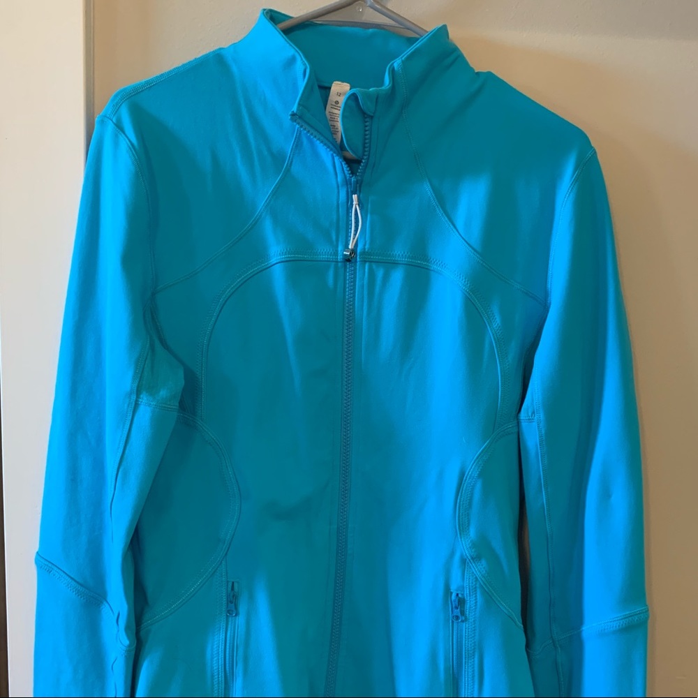 Lulu bright blue jacket